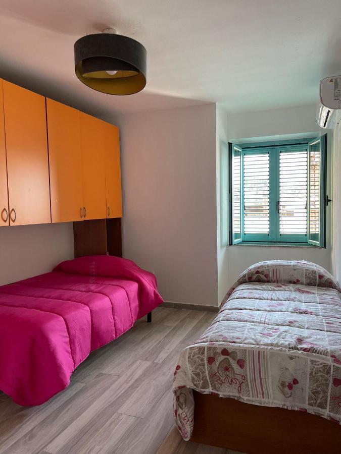 Casa Vacanze Sa Piazza Lejlighed Dorgali Eksteriør billede
