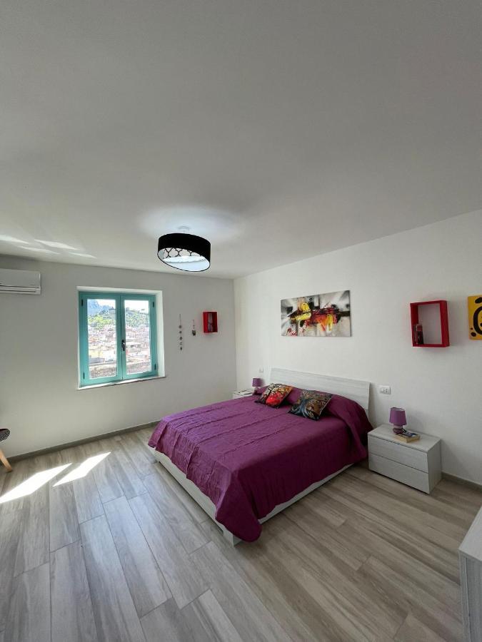 Casa Vacanze Sa Piazza Lejlighed Dorgali Eksteriør billede